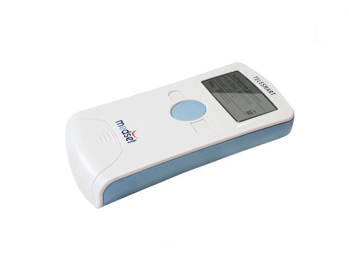 Telesmart Extremely light digital long-term ECG recorder with features such as Bluetooth or voice entry.